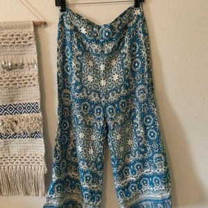 Wide legs pants by Feather Bone